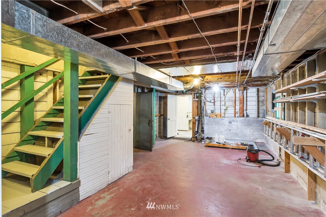 1128 North 76th Street Seattle, WA 98103 - Photo 31 of 35 Gallery Image 31