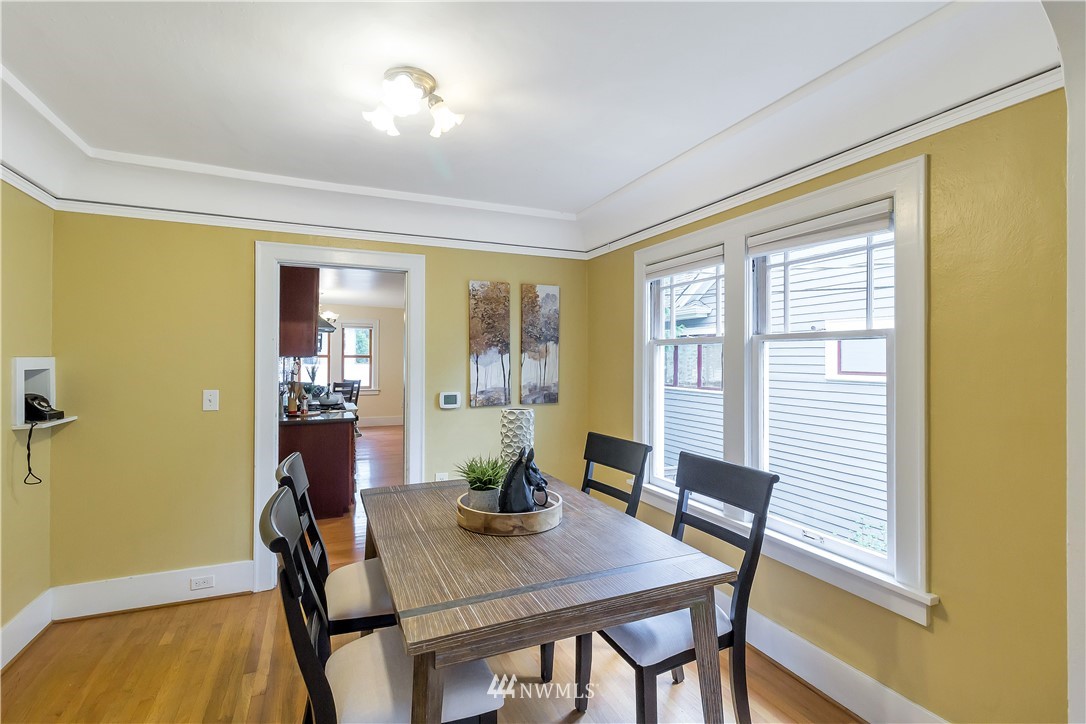 1128 North 76th Street Seattle, WA 98103 - Photo 8 of 35 Gallery Image 8