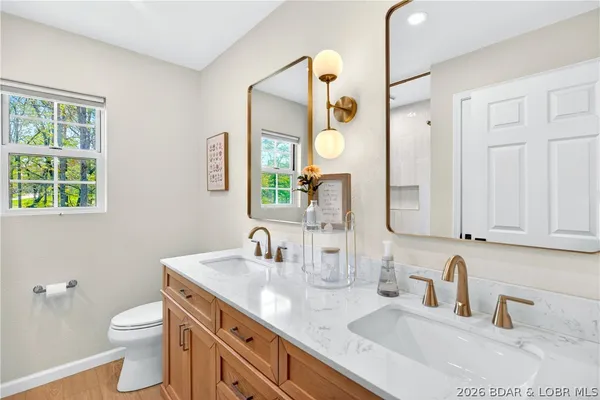 $559,000 | 11 Madison Lane, Kaiser, MO 65047