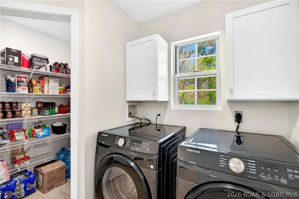 $559,000 | 11 Madison Lane, Kaiser, MO 65047