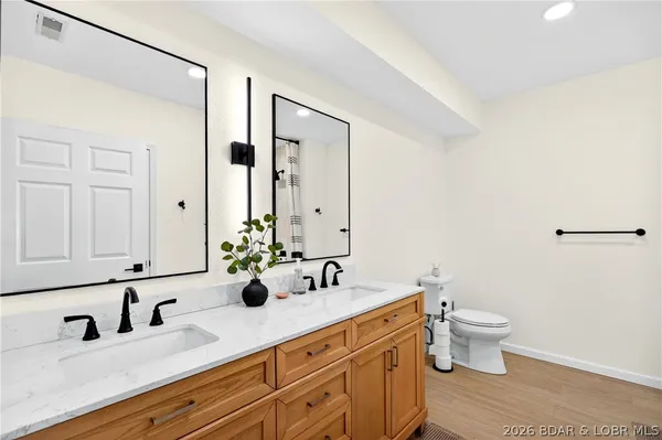 $559,000 | 11 Madison Lane, Kaiser, MO 65047