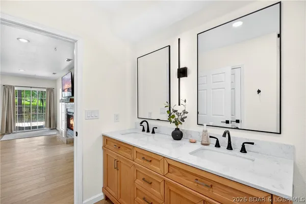 $559,000 | 11 Madison Lane, Kaiser, MO 65047