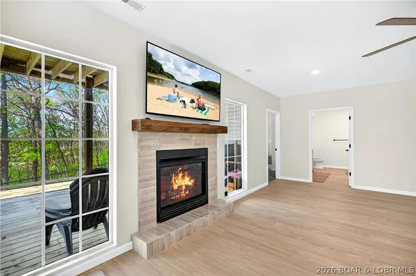 $559,000 | 11 Madison Lane, Kaiser, MO 65047