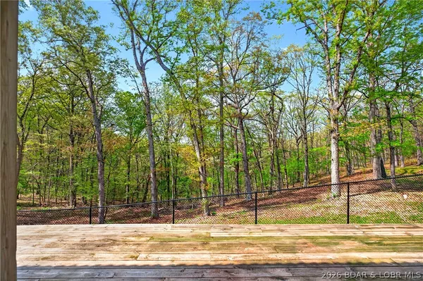 $559,000 | 11 Madison Lane, Kaiser, MO 65047