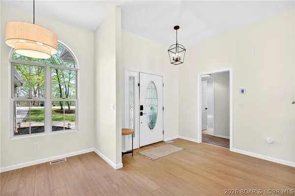 $559,000 | 11 Madison Lane, Kaiser, MO 65047