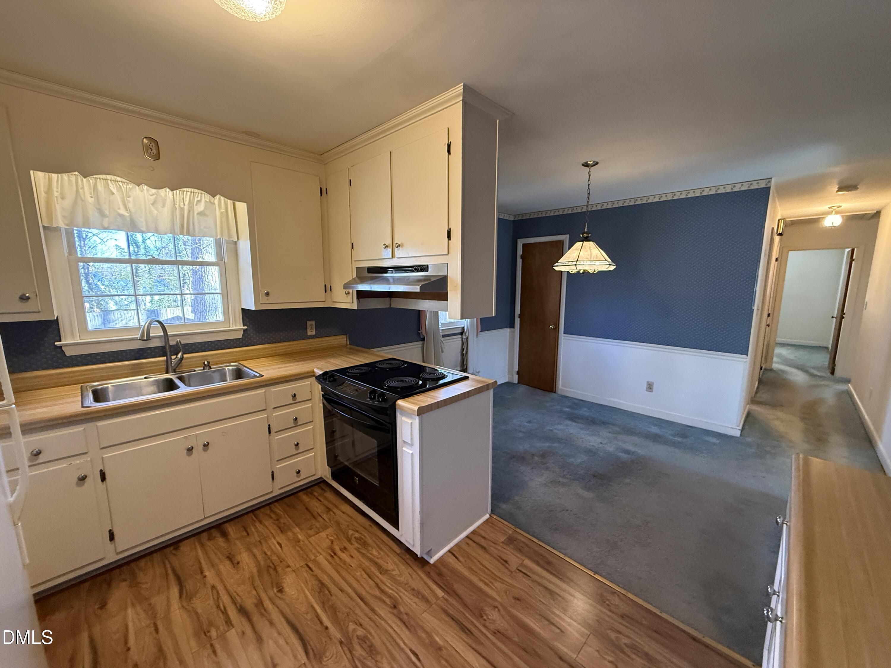 3128 Ward Road Raleigh, NC 27604 - Photo 7 of 26 IMG_1474