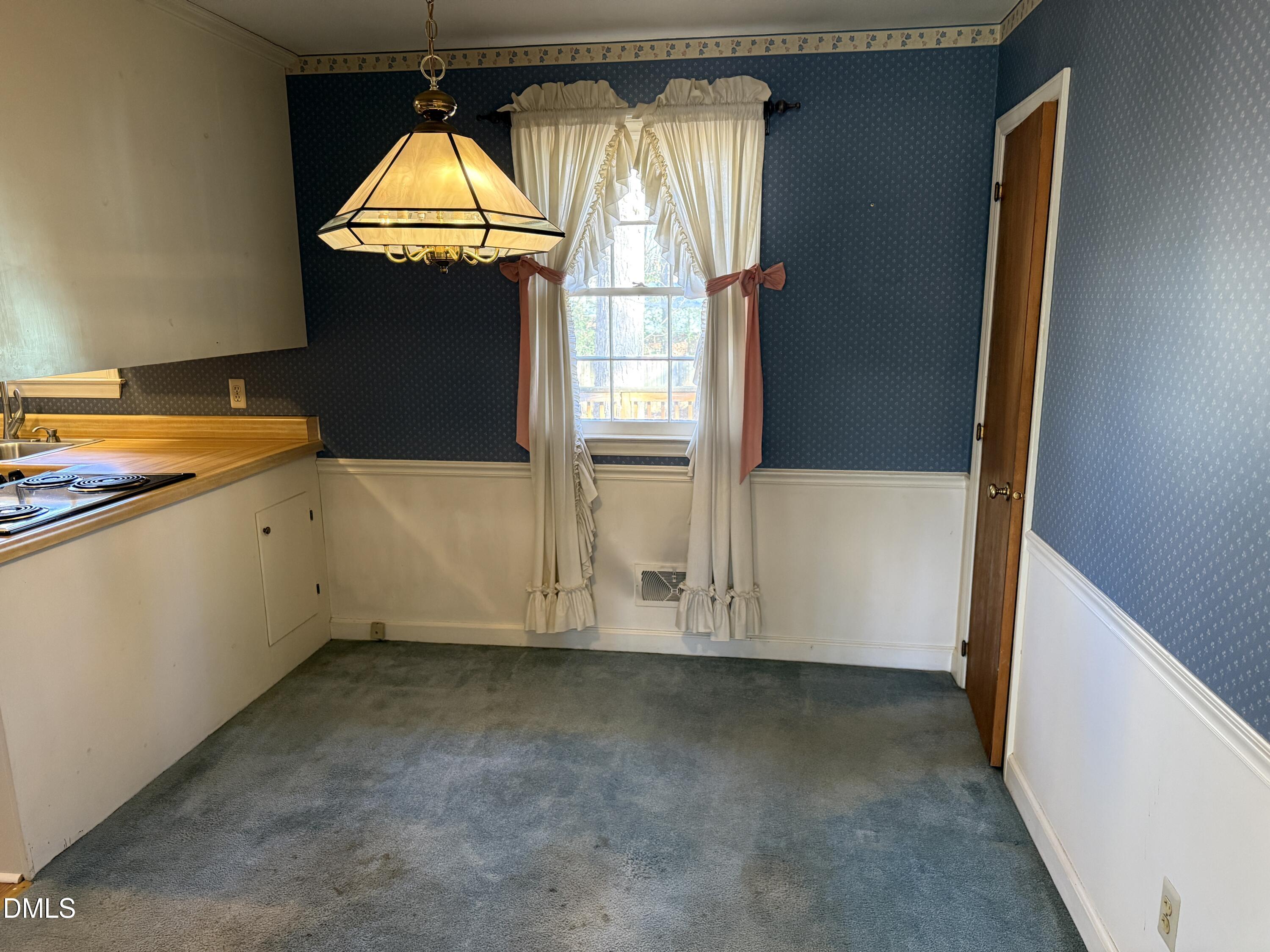 3128 Ward Road Raleigh, NC 27604 - Photo 8 of 26 IMG_1478