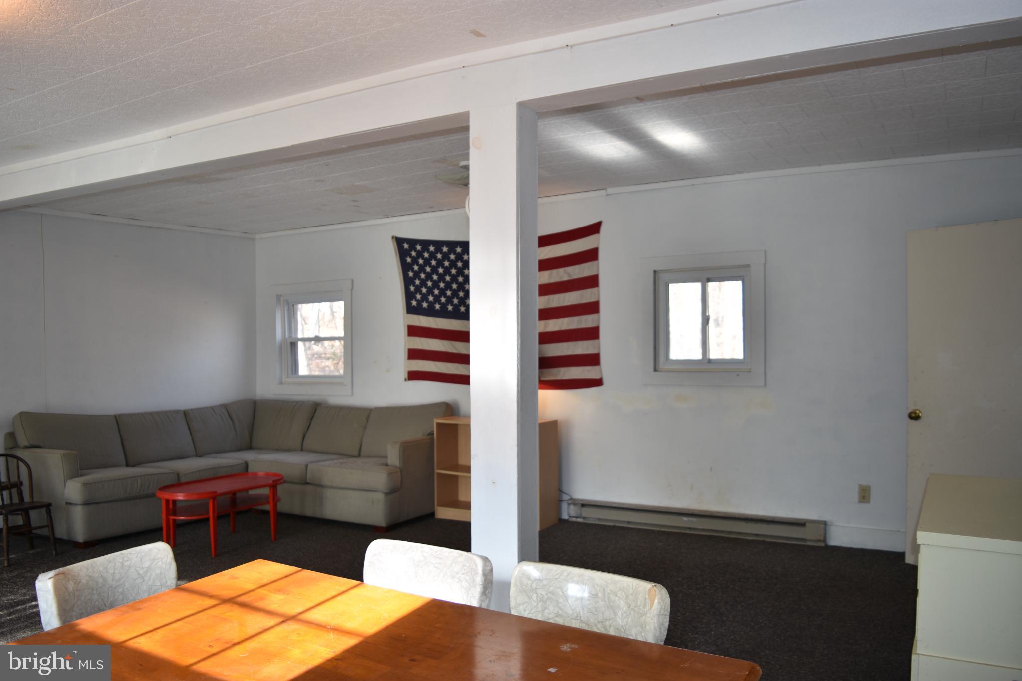 1417 Mountainside Road Berkeley Springs, WV 25411 - Photo 18 of 76 Cozy space with American spirit.