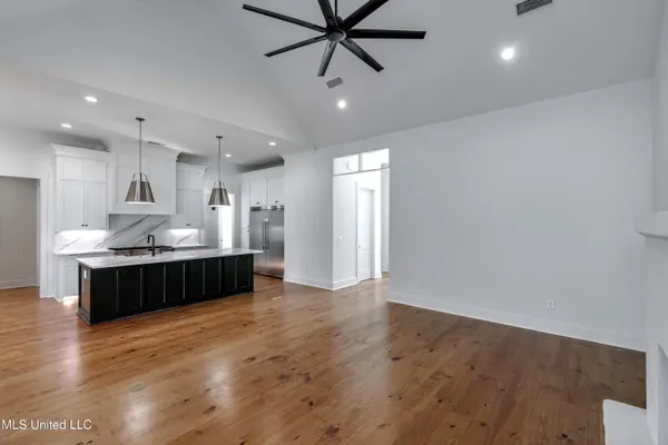 $765,900 | 625 Big Vly Loop, Flowood, MS 39232