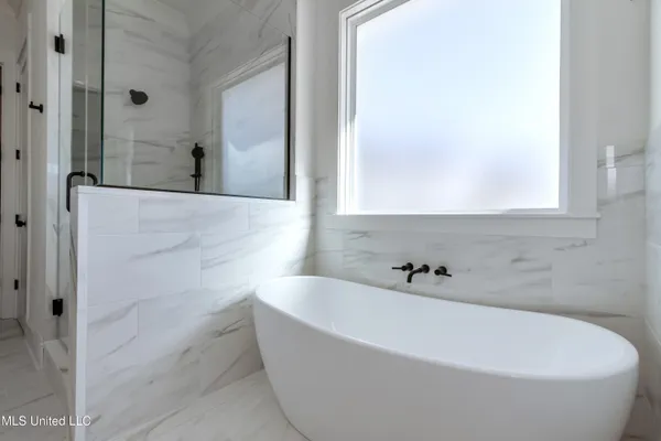 $765,900 | 625 Big Vly Loop, Flowood, MS 39232