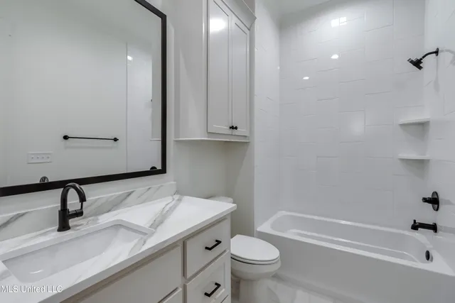 $764,900 | 625 Big Vly Loop, Flowood, MS 39232