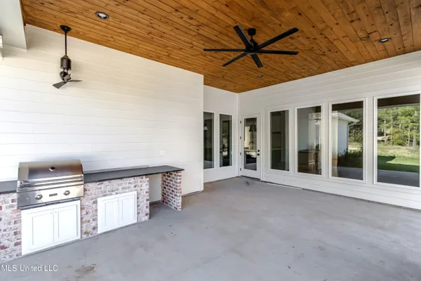 $765,900 | 625 Big Vly Loop, Flowood, MS 39232