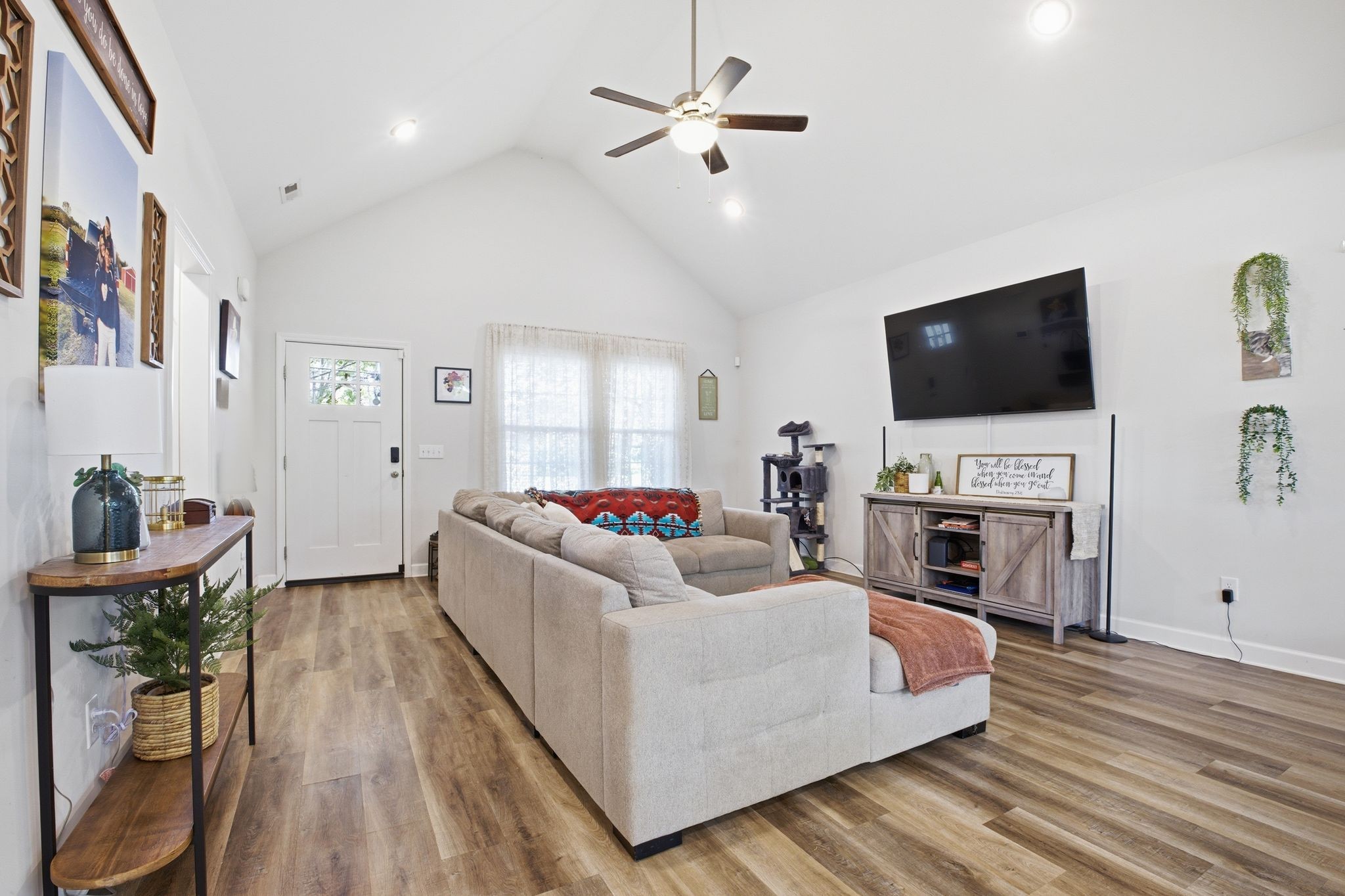 143 Cole's Ferry Road Gallatin, TN 37066 - Photo 7 of 35