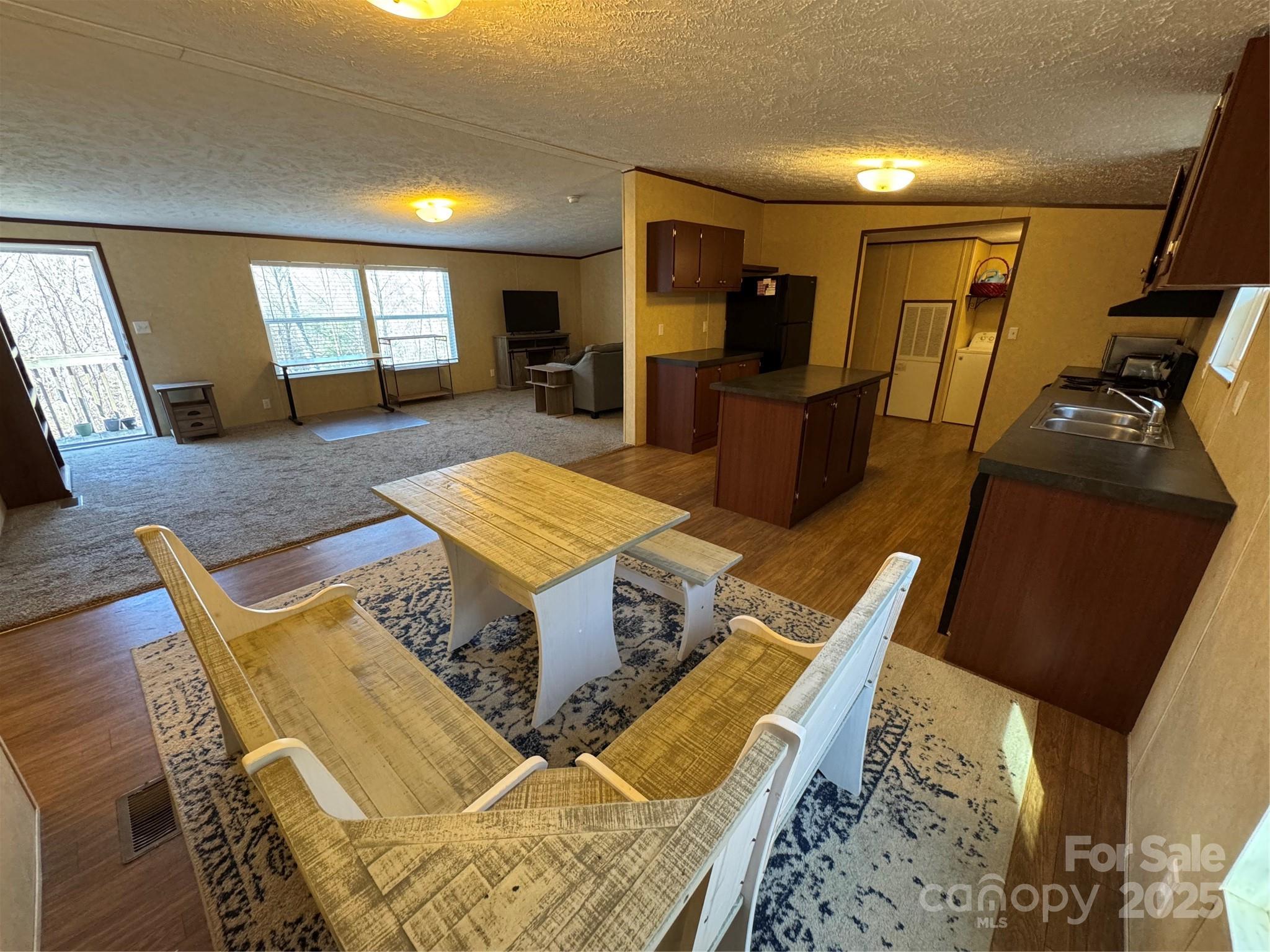 46 Slick Rock Road Leicester, NC 28748 - Photo 9 of 28 Gallery Image 9