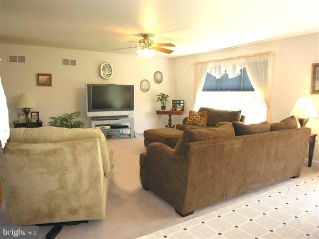 15 Red Mill Road Etters, PA 17319 - Photo 5 of 11 Gallery Image 5