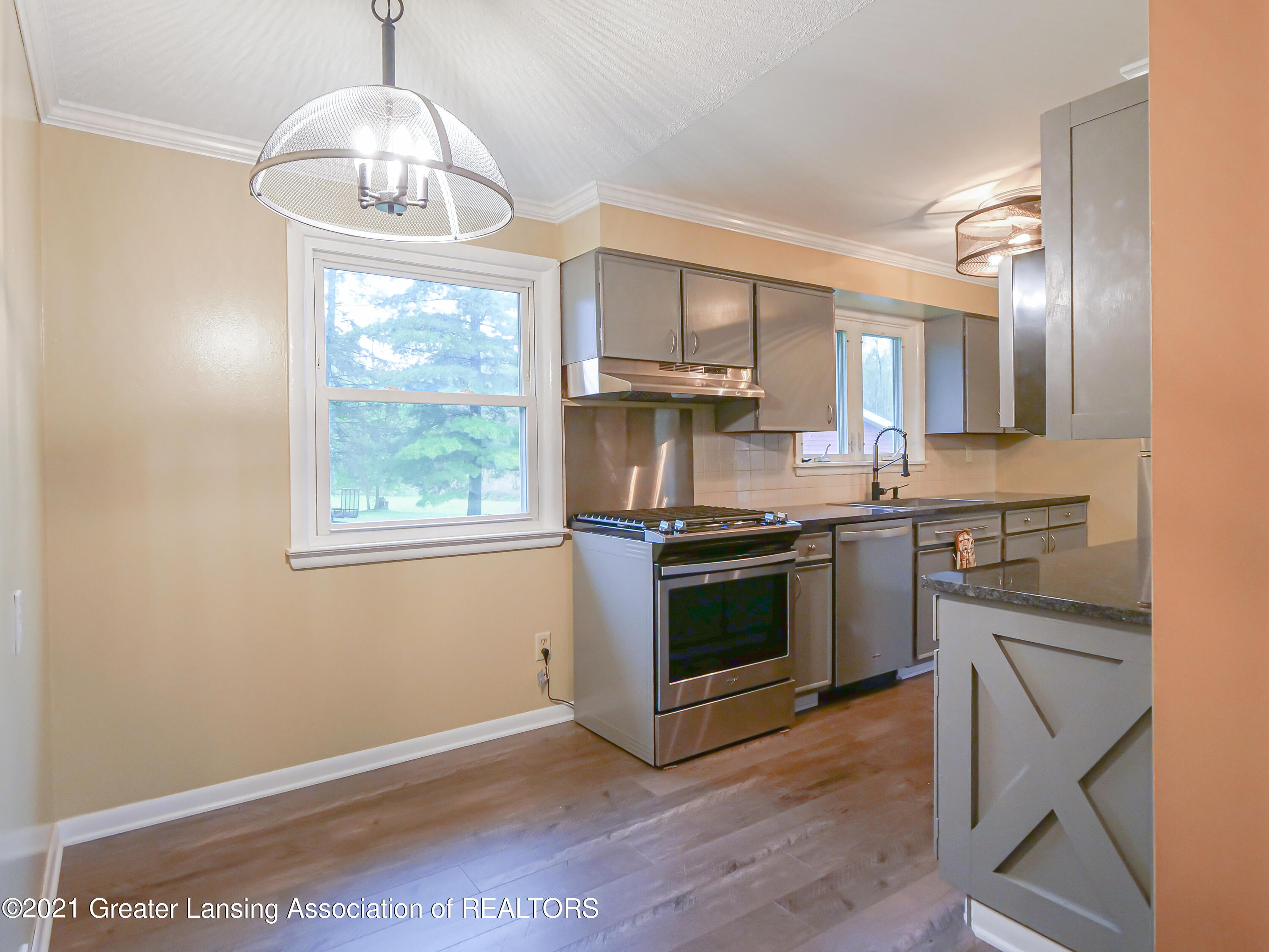 2529 South Smith Road Eaton Rapids, MI 48827 - Photo 4 of 33 2529_S_Smith_Rd-18