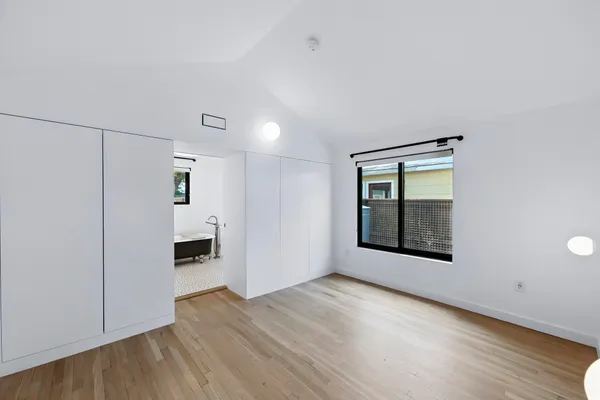 $4,000 | 5207 Avenue F, Austin, TX 78751