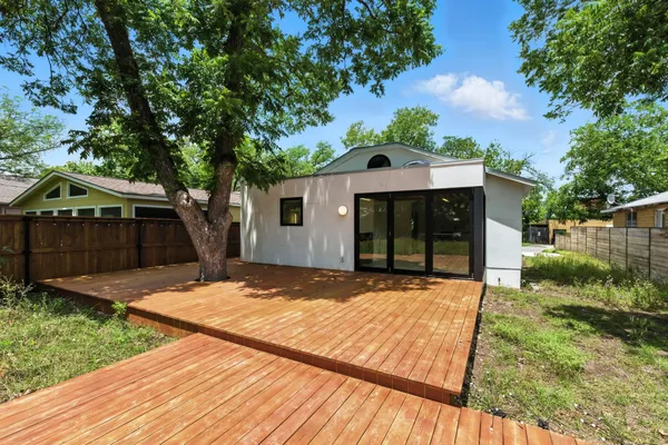 $4,000 | 5207 Avenue F, Austin, TX 78751