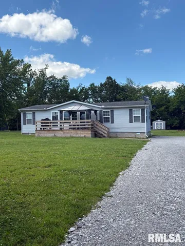 $137,000 | 17227 Number 9 Blacktop, West Frankfort, IL 62896