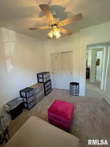 $137,000 | 17227 Number 9 Blacktop, West Frankfort, IL 62896