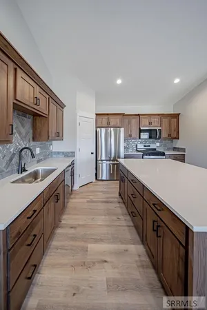 $460,000 | 572 Zion Street, Shelley, ID 83274