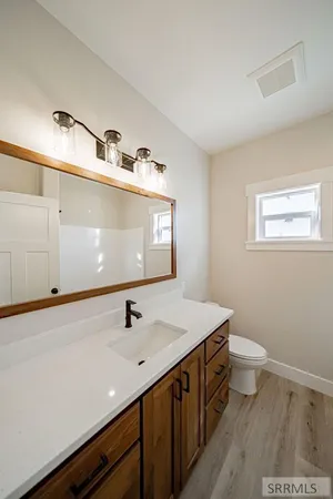 $460,000 | 572 Zion Street, Shelley, ID 83274