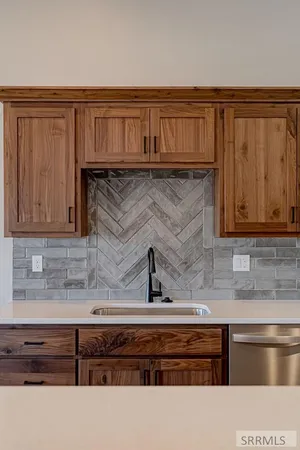 $460,000 | 572 Zion Street, Shelley, ID 83274