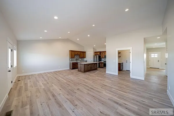 $460,000 | 572 Zion Street, Shelley, ID 83274