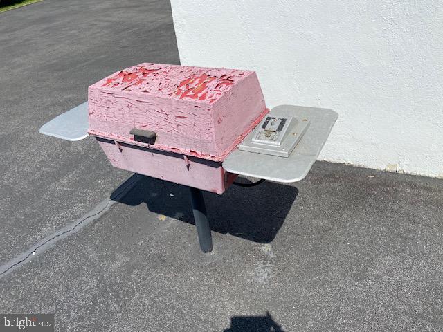 938 Whitner Road Reading, PA 19605 - Photo 25 of 73 Electric Grill