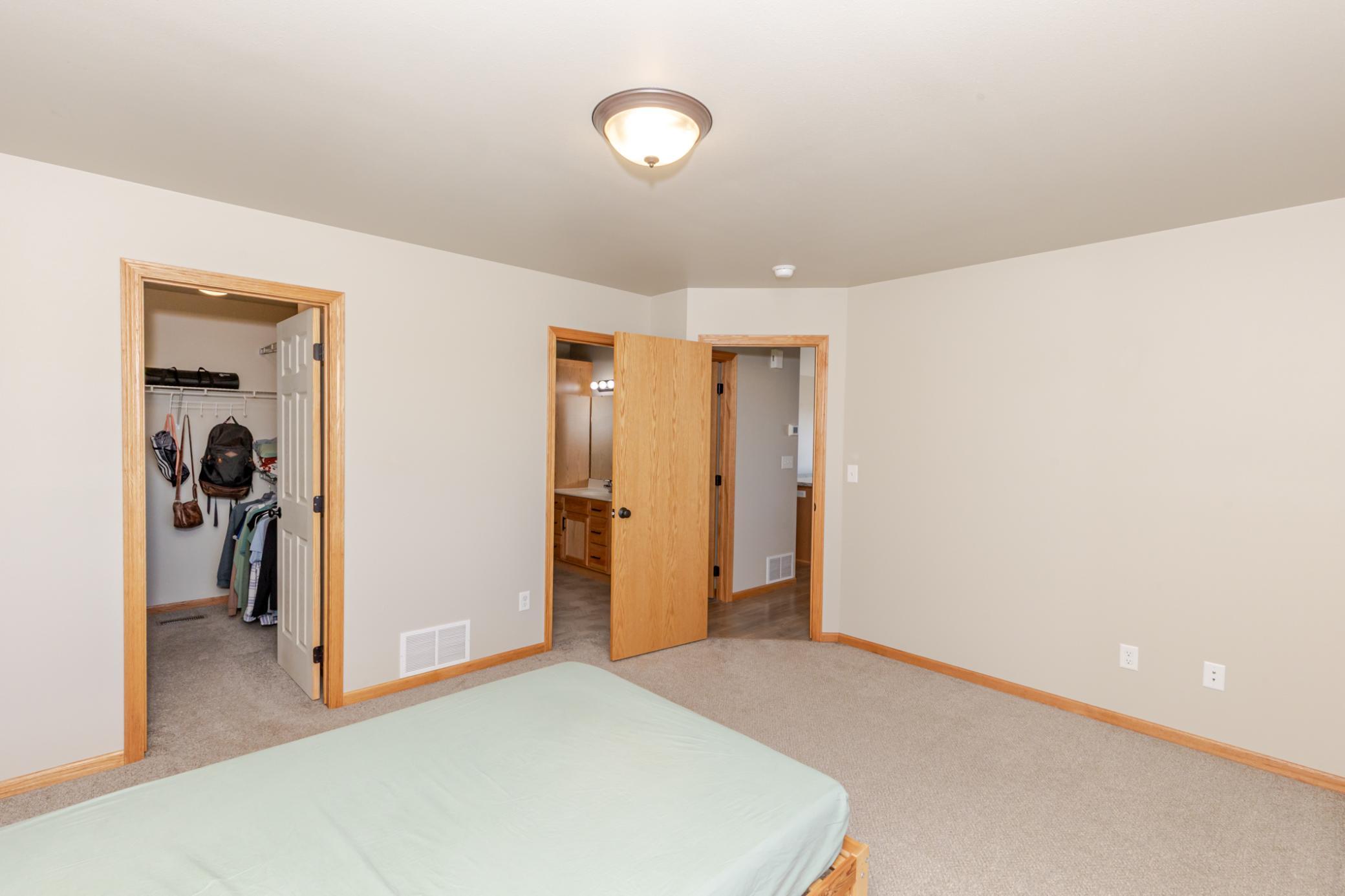 3299 Maple Leaf Loop South Fargo, ND 58104 - Photo 23 of 44 Gallery Image 23