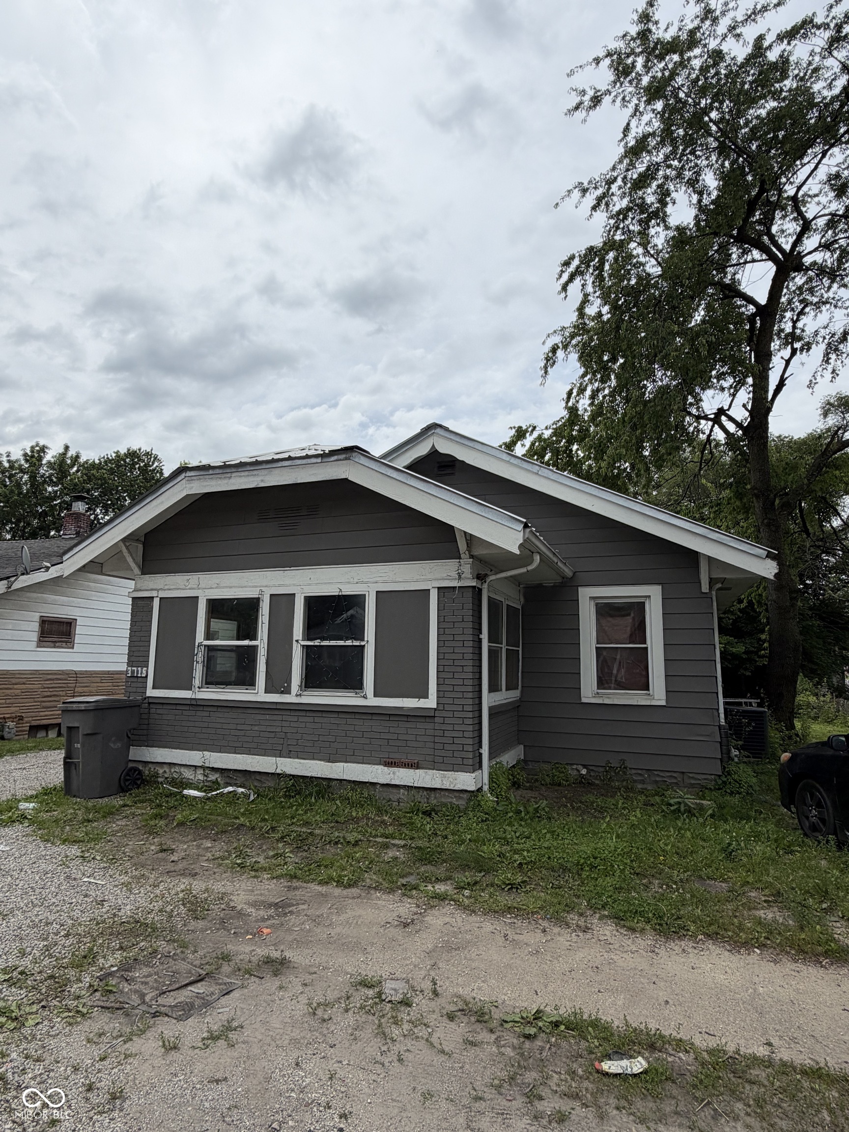 3715 Rockville Road Indianapolis, IN 46222 - Photo 2 of 21