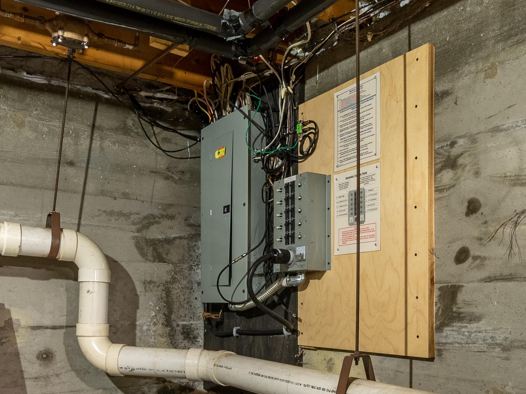 14 Pilot Point Road Cape Elizabeth, ME 04107 - Photo 27 of 27 Circuit Breaker Panel