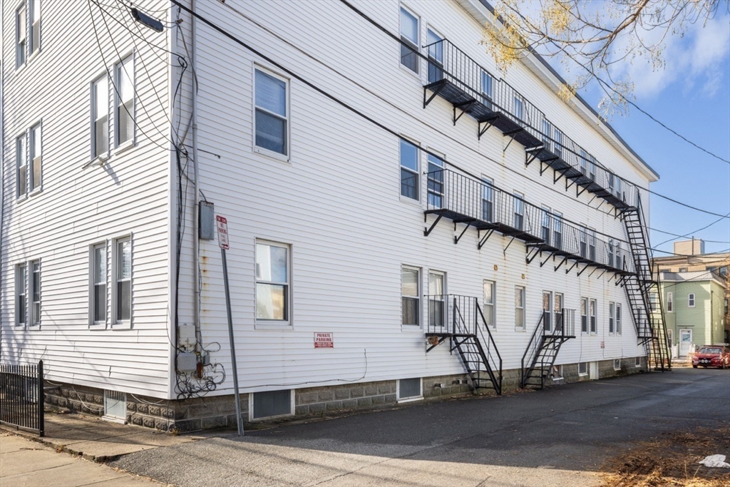 8 Craigie Street Somerville, MA 02143 - Photo 20 of 20