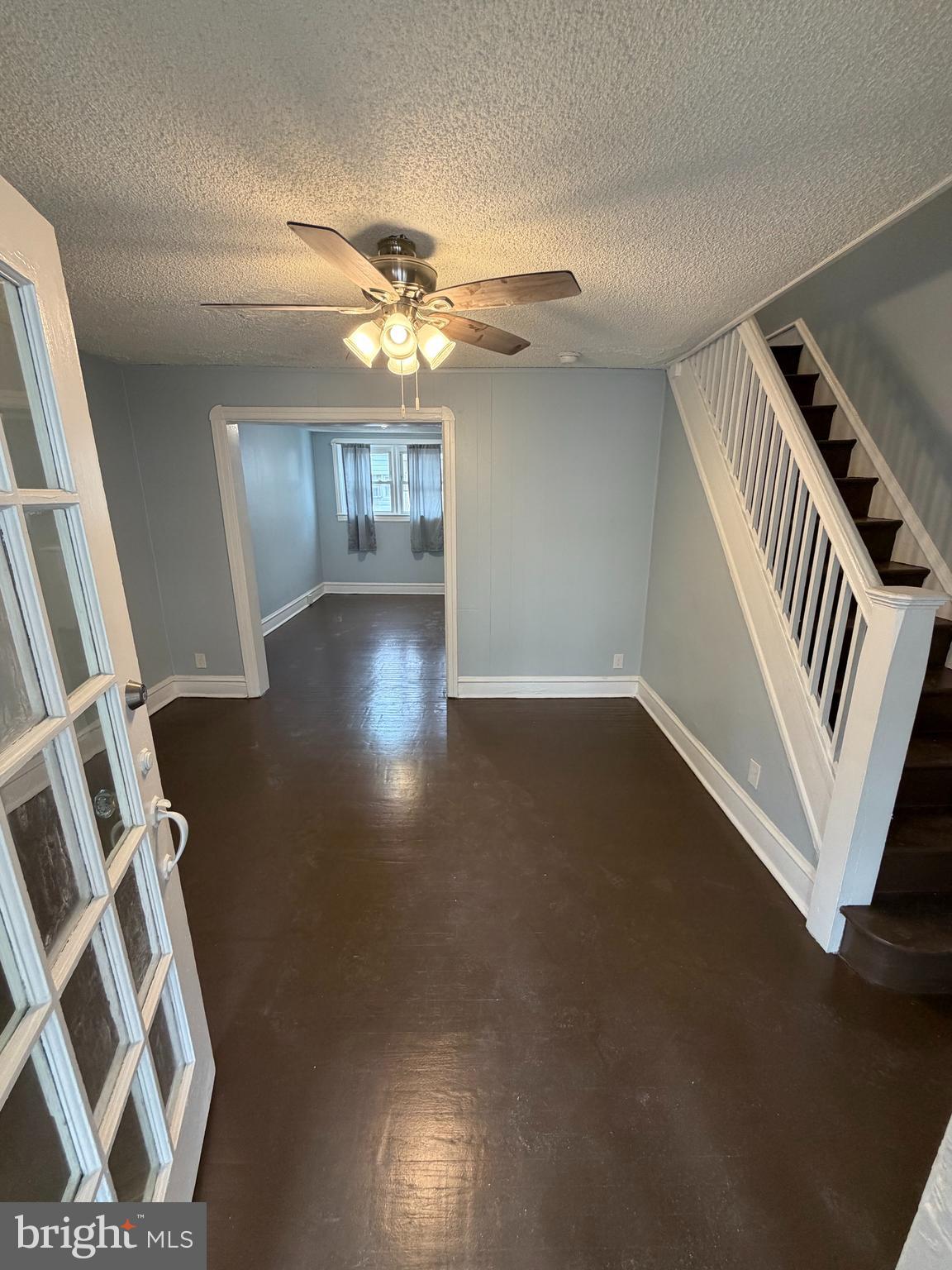 517 Littlecroft Road Upper Darby, PA 19082 - Photo 5 of 9