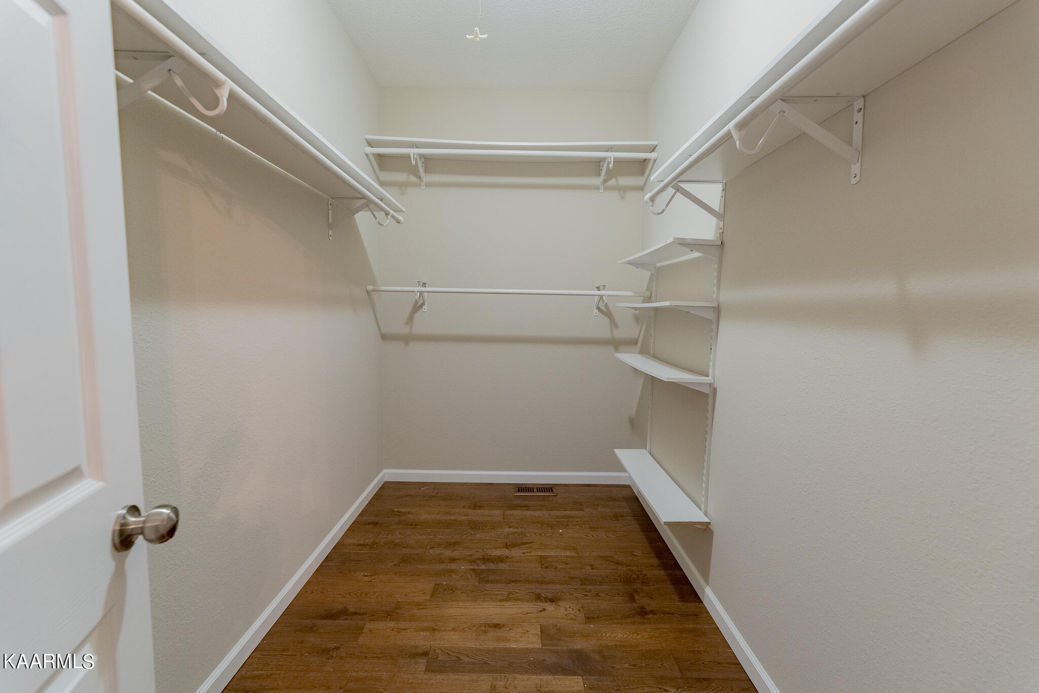 417 River Road Loudon, TN 37774 - Photo 28 of 42 Master Suite 2 Walk In