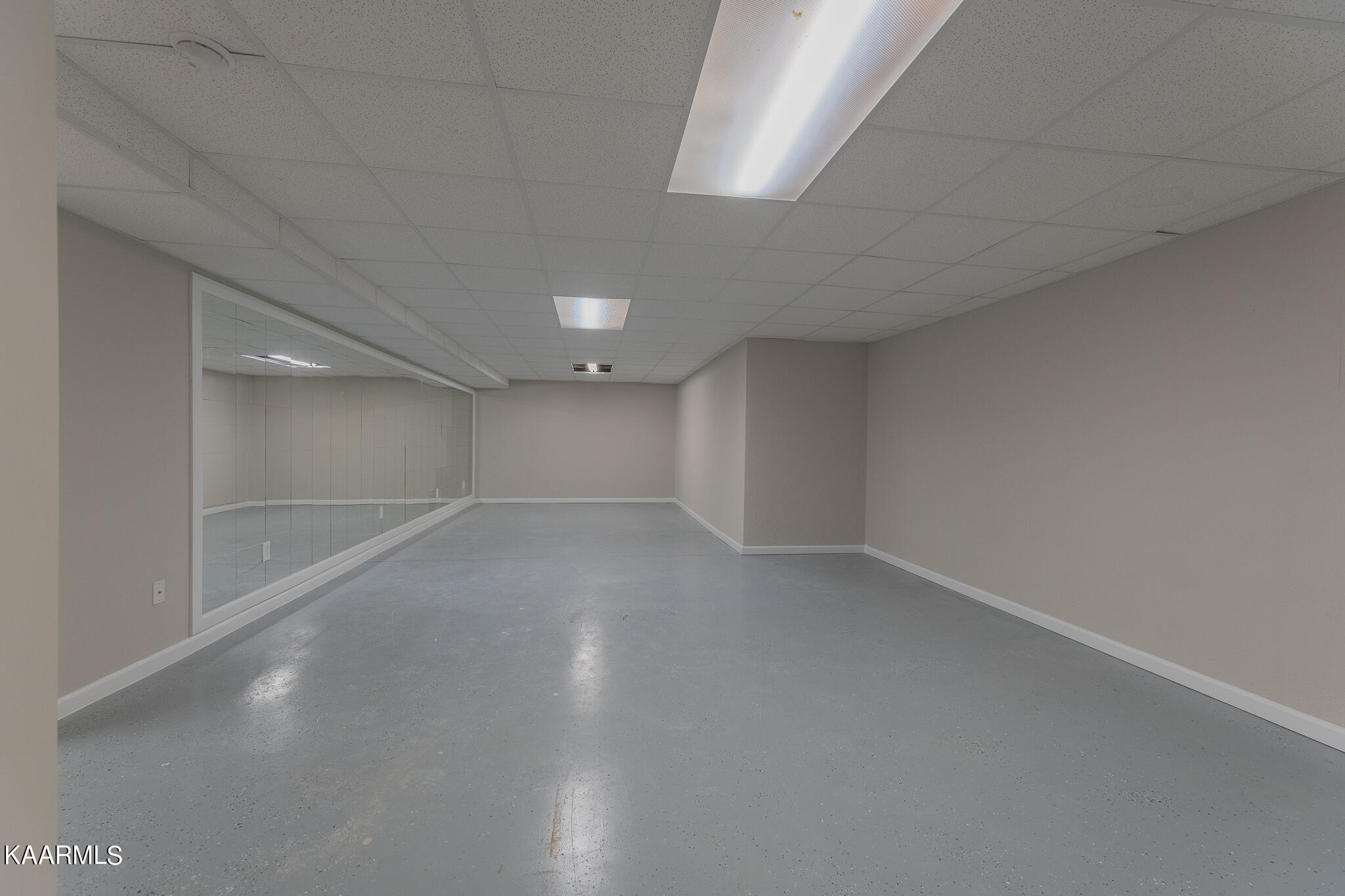 417 River Road Loudon, TN 37774 - Photo 37 of 42 Potential Workout space!