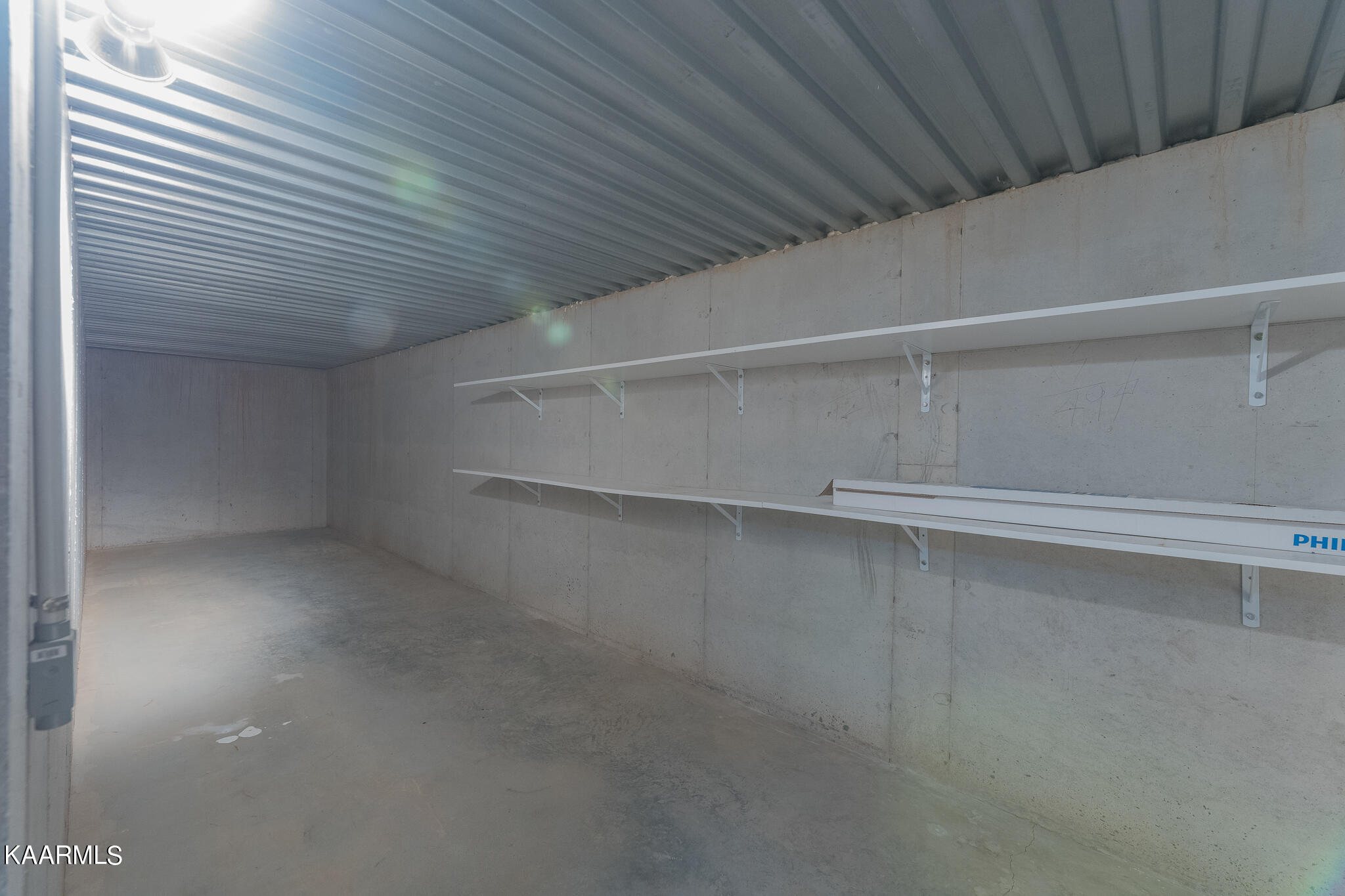 417 River Road Loudon, TN 37774 - Photo 38 of 42 So Much storage