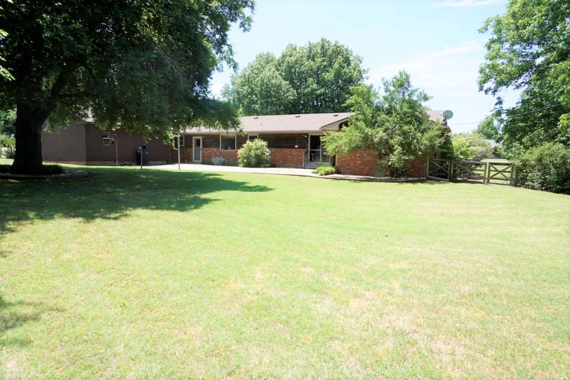 1402 North 9th Street Perry, OK 73077 - Photo 35 of 36 Gallery Image 35