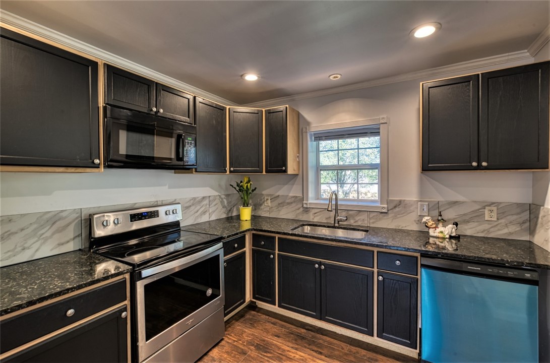 8 Smith Street Pelzer, SC 29669 - Photo 12 of 36 Gallery Image 12