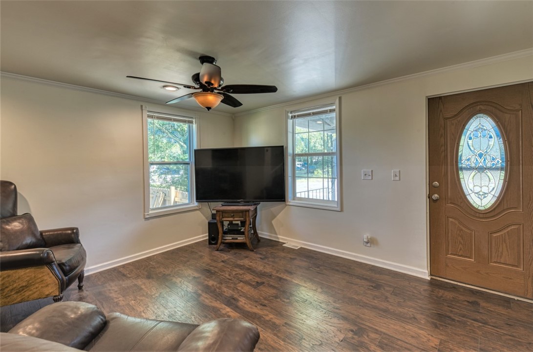 8 Smith Street Pelzer, SC 29669 - Photo 7 of 36 Gallery Image 7