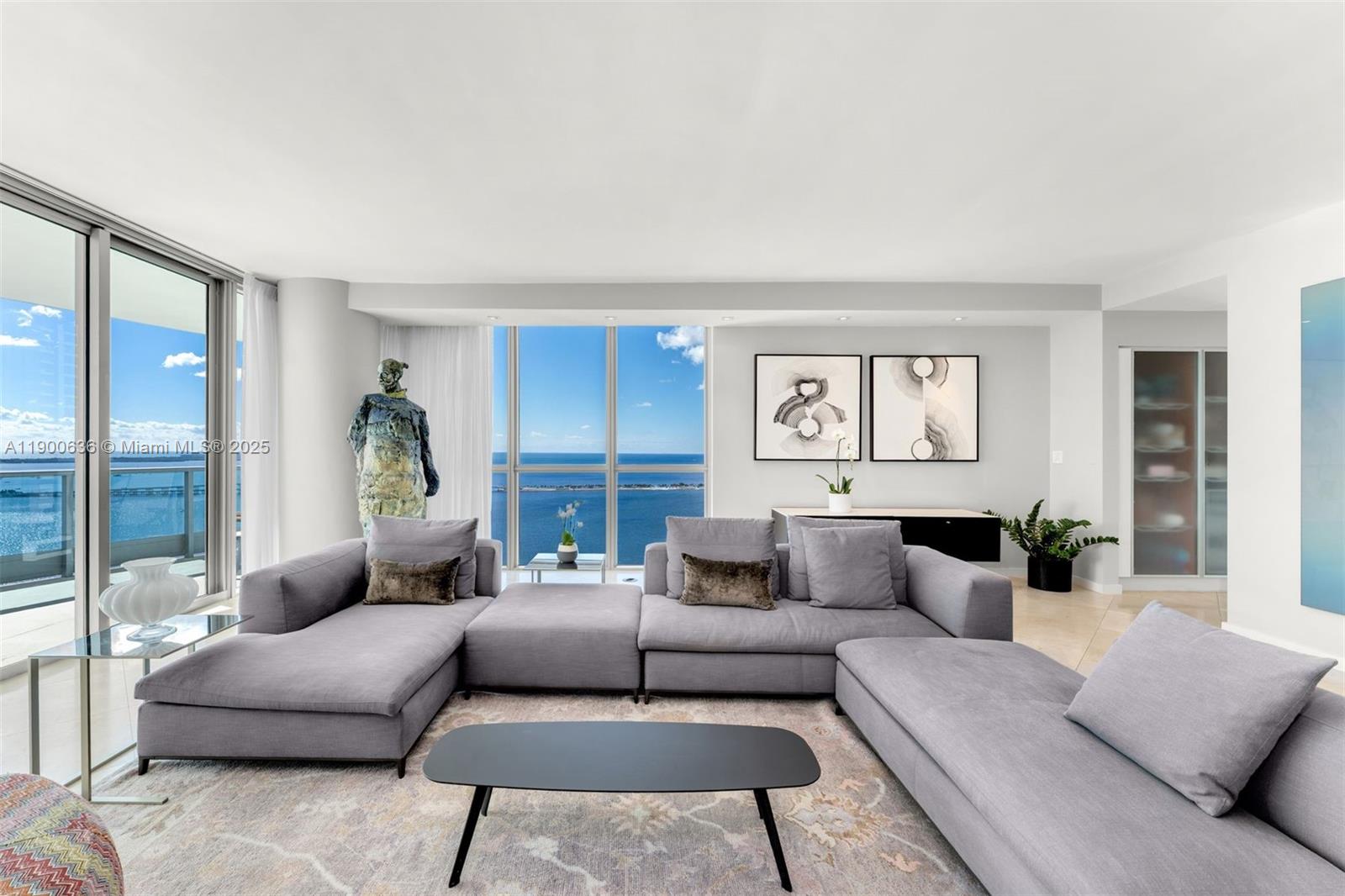 1331 Brickell Bay Drive, Unit 3711 Miami, FL 33131 - Photo 2 of 18