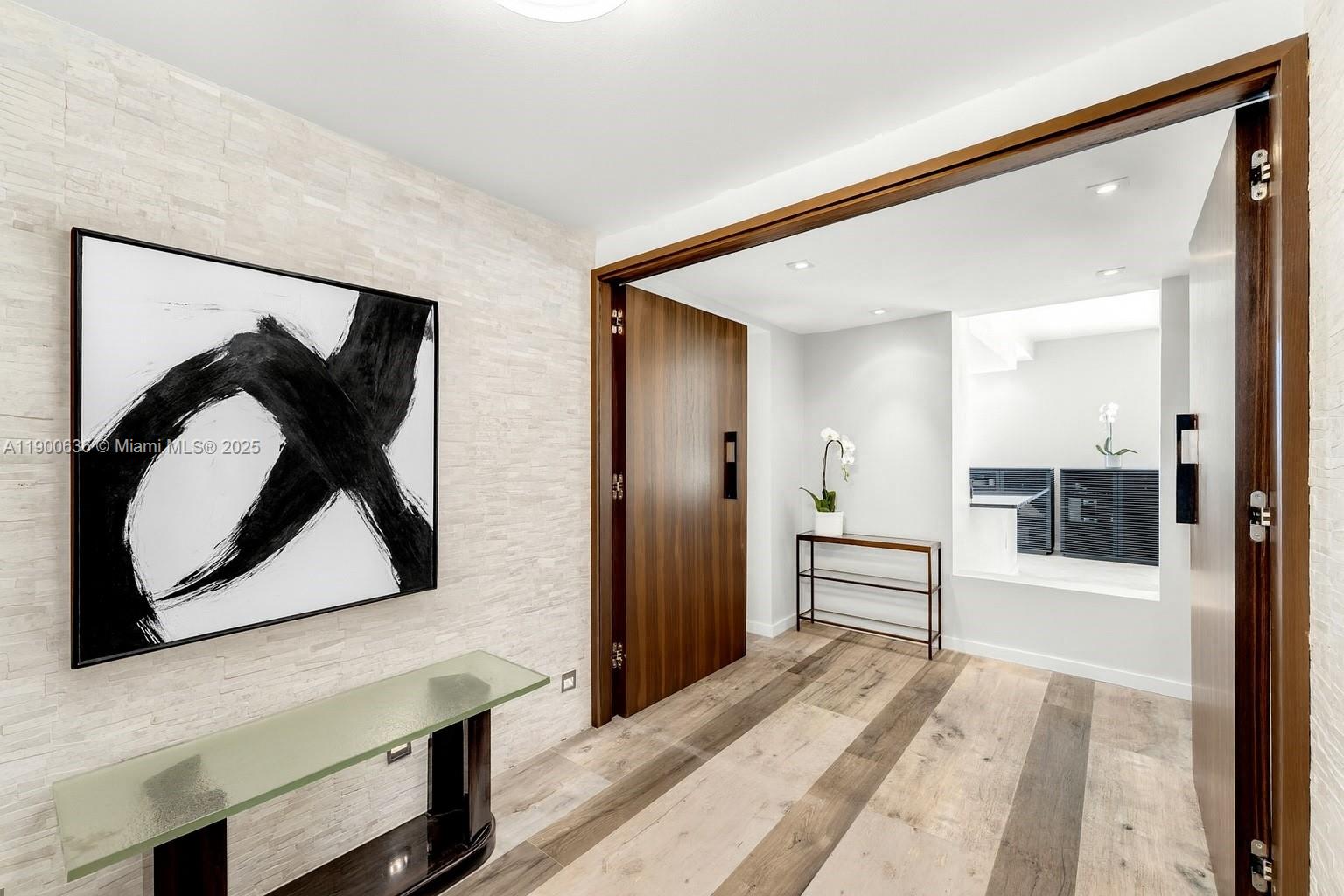 1331 Brickell Bay Drive, Unit 3711 Miami, FL 33131 - Photo 4 of 18