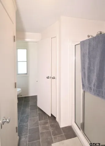 a view of a room with washer and dryer