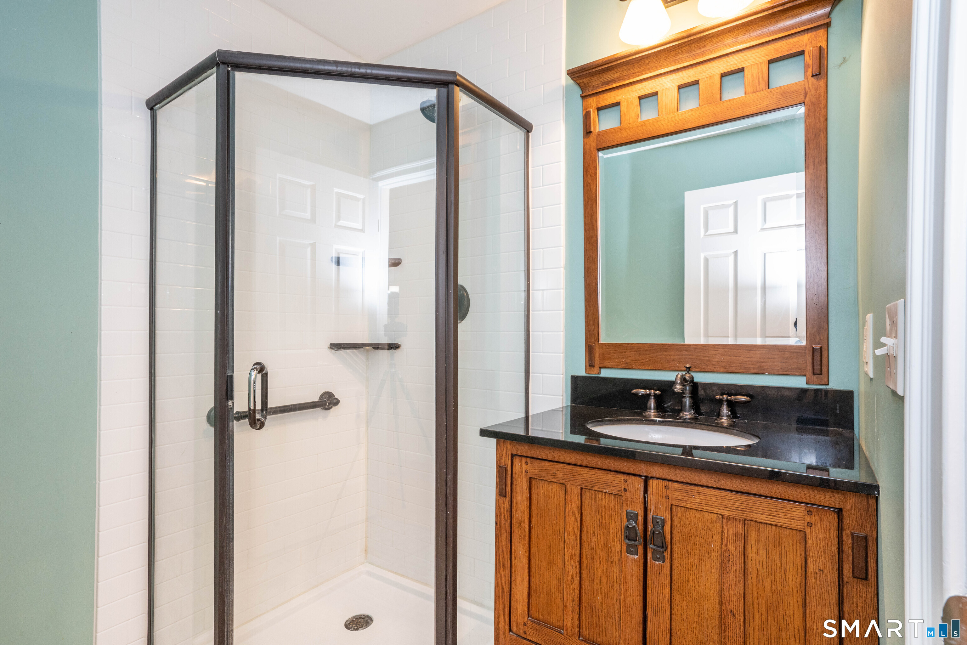 38 Hickory Hill Road Simsbury, CT 06070 - Photo 32 of 40