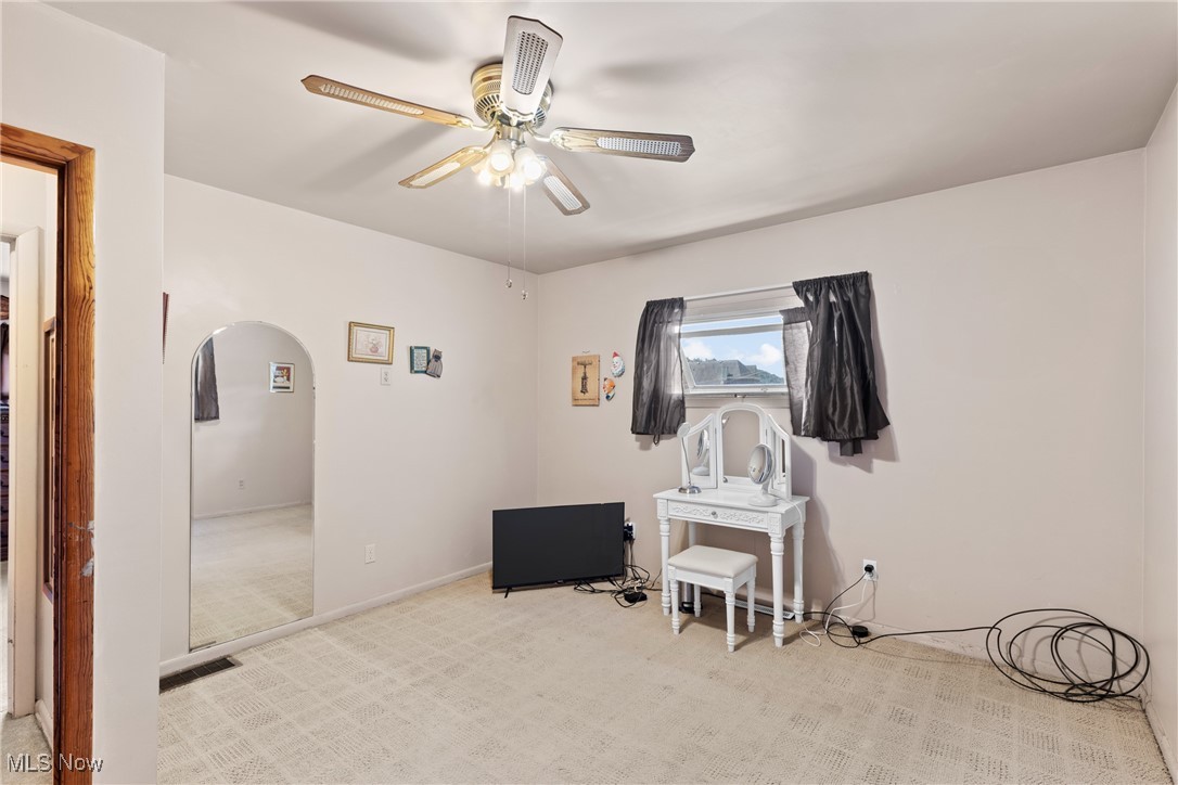 8 Spring Street Bridgeport, OH 43912 - Photo 13 of 34 Gallery Image 13