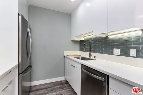 $599,000 | 1145 Larrabee Street, Unit 6, West Hollywood, CA 90069