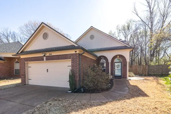 $260,000 | 7509 Dal Whinnie Trail, Memphis, TN 38018