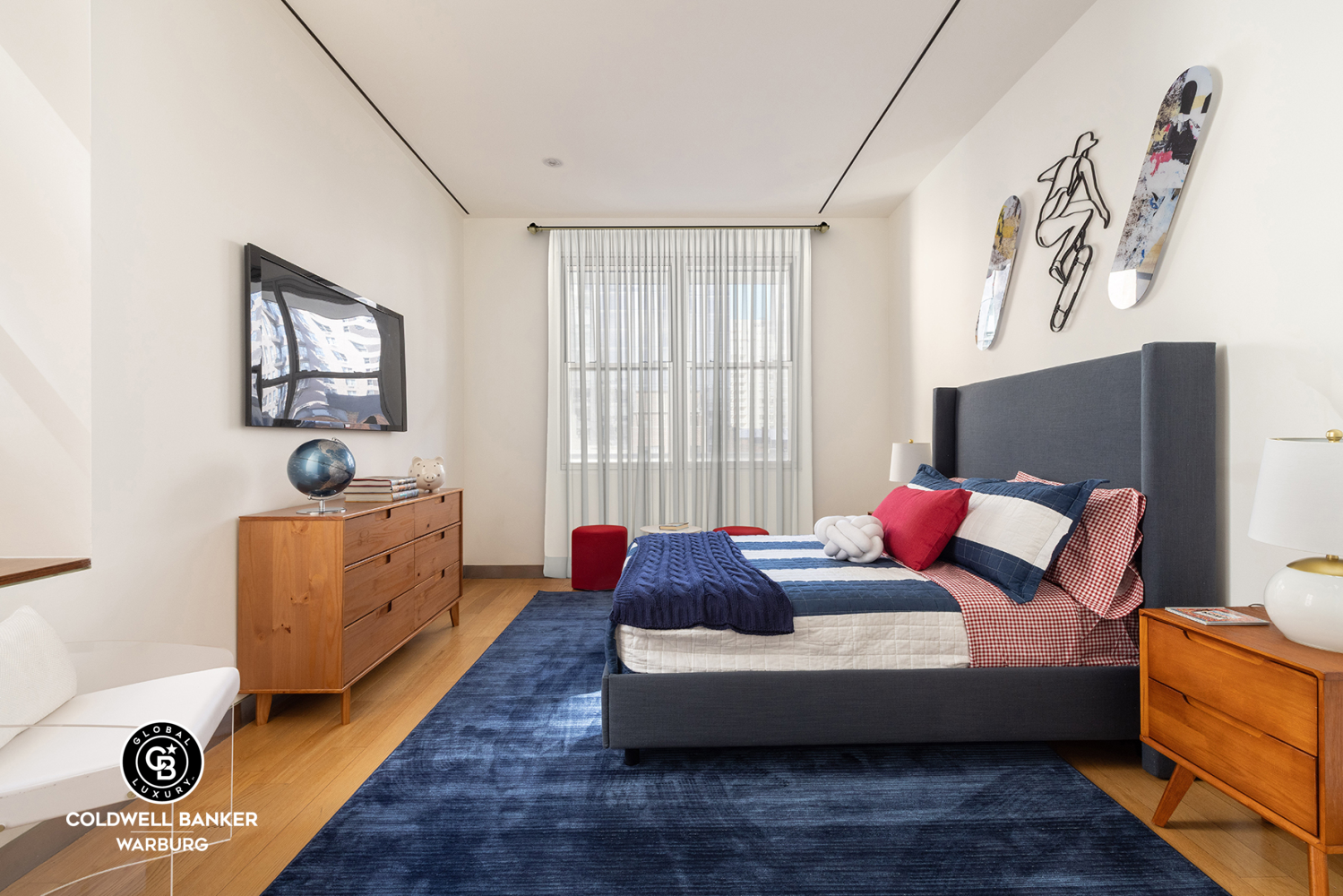 157 East 84th Street, Unit PH Manhattan, NY 10028 - Photo 8 of 17 a living room with furniture and a window