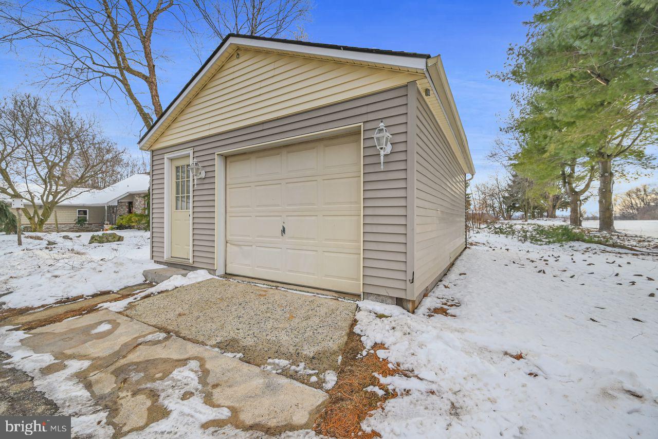 782 Delta Road Red Lion, PA 17356 - Photo 50 of 56 One of 2 garages