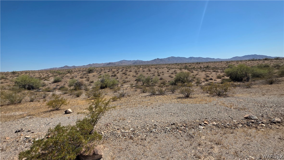 37 Off Franconia Yucca, AZ 86438 - Photo 17 of 46 View